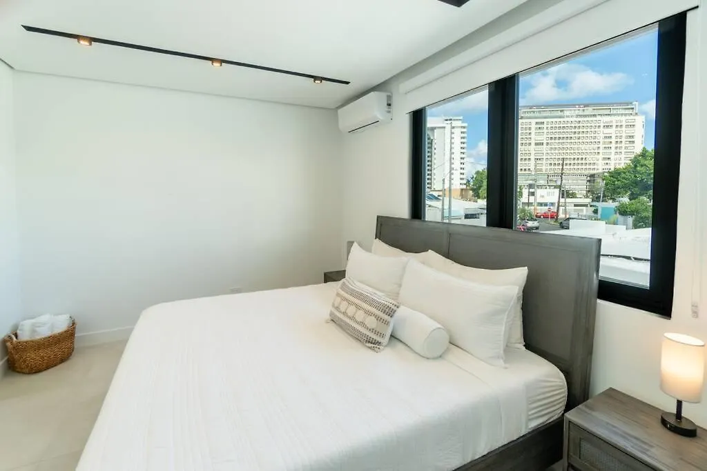 아파트 Emerald Haus 12Bd 6Bath Sleeps 26 People 산후안