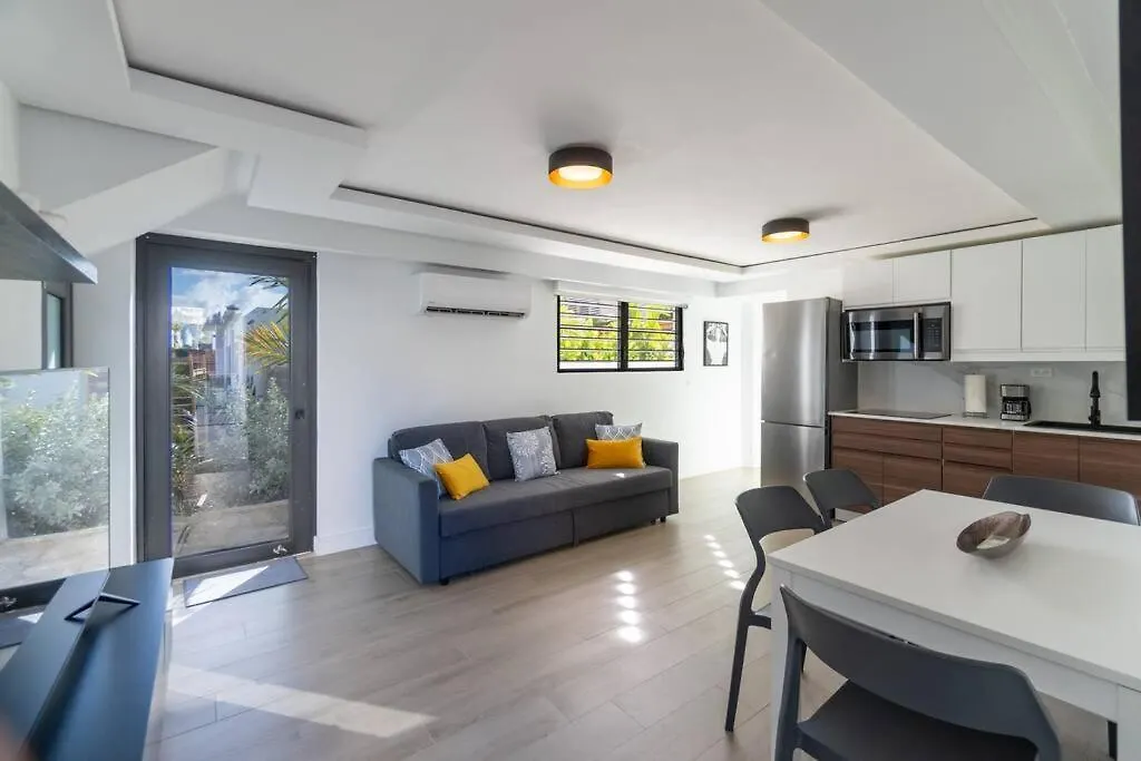 Emerald Haus 12Bd 6Bath Sleeps 26 People 산후안 아파트