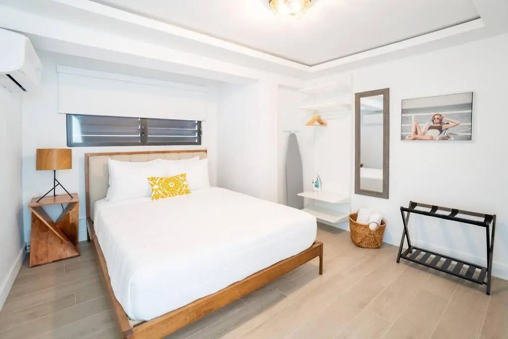아파트 Emerald Haus 12Bd 6Bath Sleeps 26 People 산후안 푸에르토리코