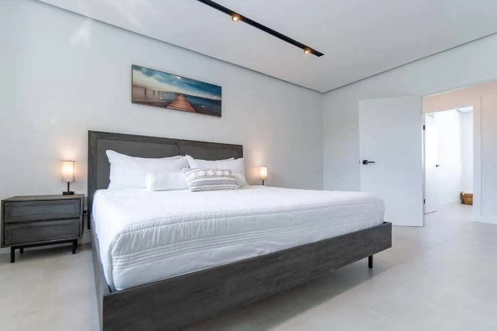 Emerald Haus 12Bd 6Bath Sleeps 26 People 산후안 푸에르토리코